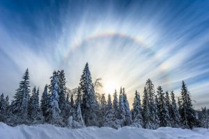 Увидеть радугу зимой: о чем говорят приметы