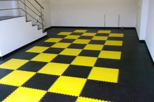 Гумове покриття в інтер’єрі: де воно доречне?