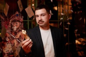 15 цікавих фактів з біографії Романа Щербана