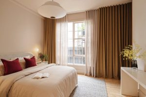 Як вибрати якісний пластиковий стельовий карниз – на що звертати увагу